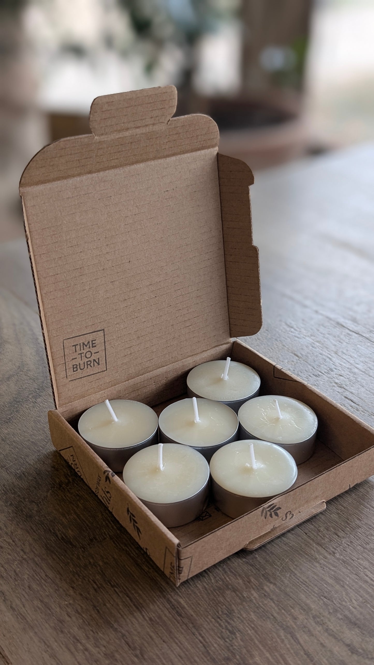 Gingerbread Tealights - Ginger, Cinnamon Bark, Clove & Nutmeg