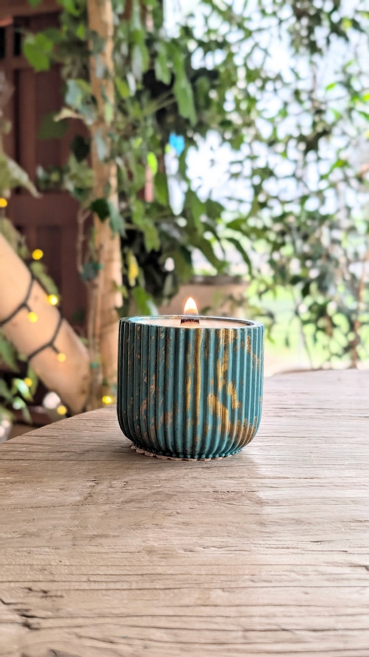 Festive Spice Candle 40 Hour Candle - Cinnamon Clove & Orange - Candle