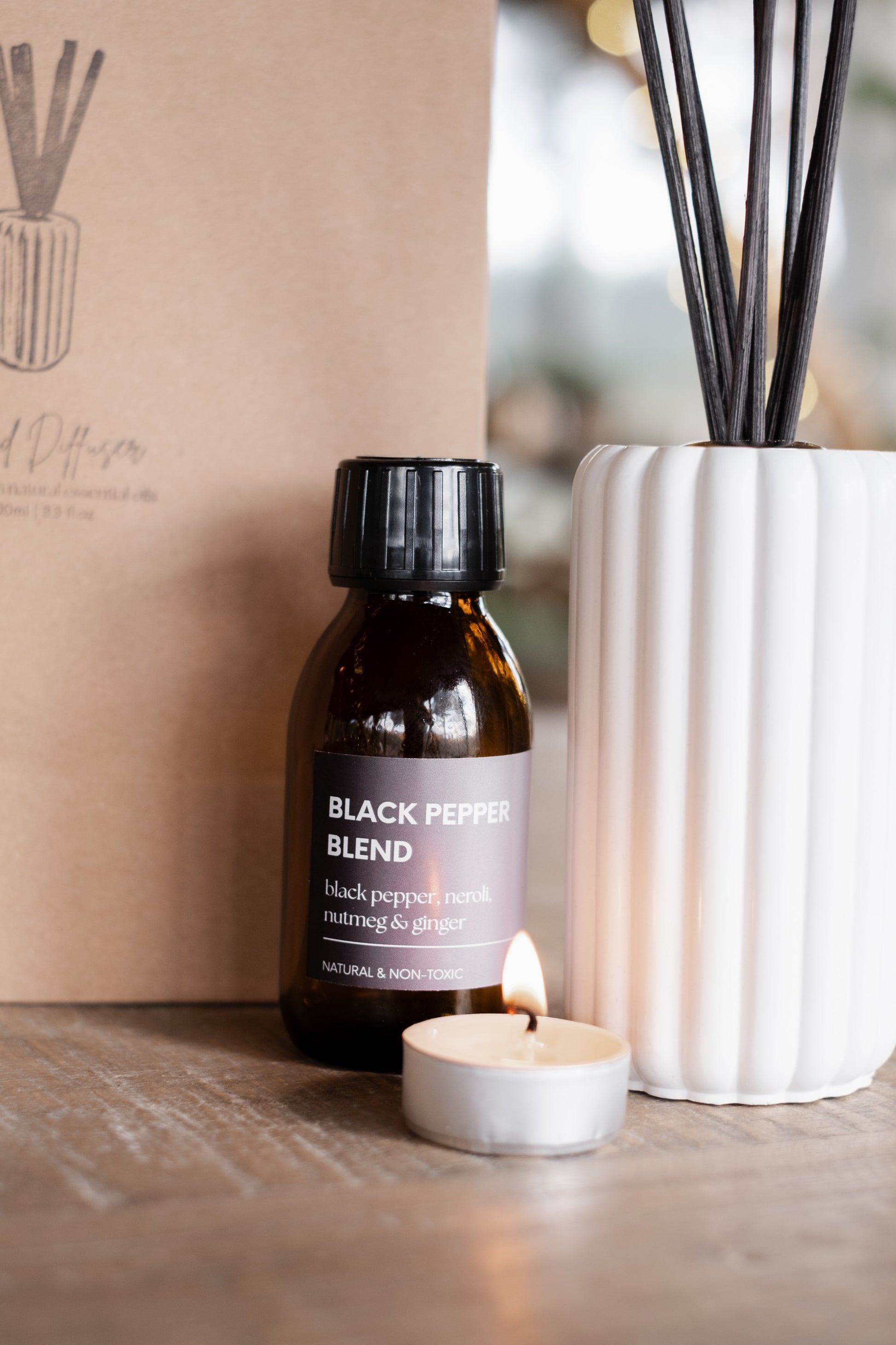 Black Pepper Neroli Nutmeg & Ginger Reed Diffuser - Full Diffuser Kit (jar, oils and reeds) - Candle