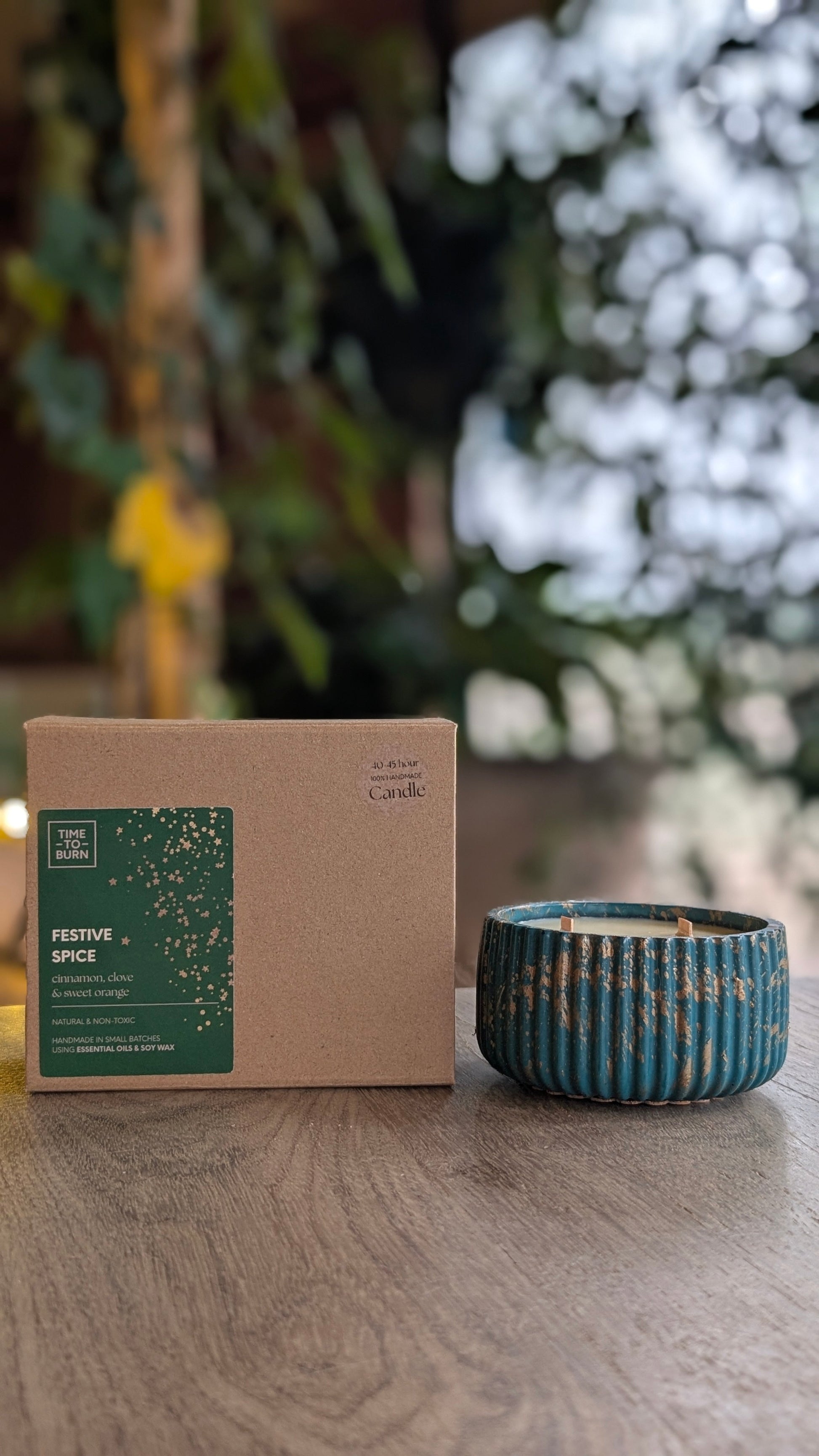 Festive Spice Candle 40 Hour Candle - Cinnamon Clove & Orange - Candle