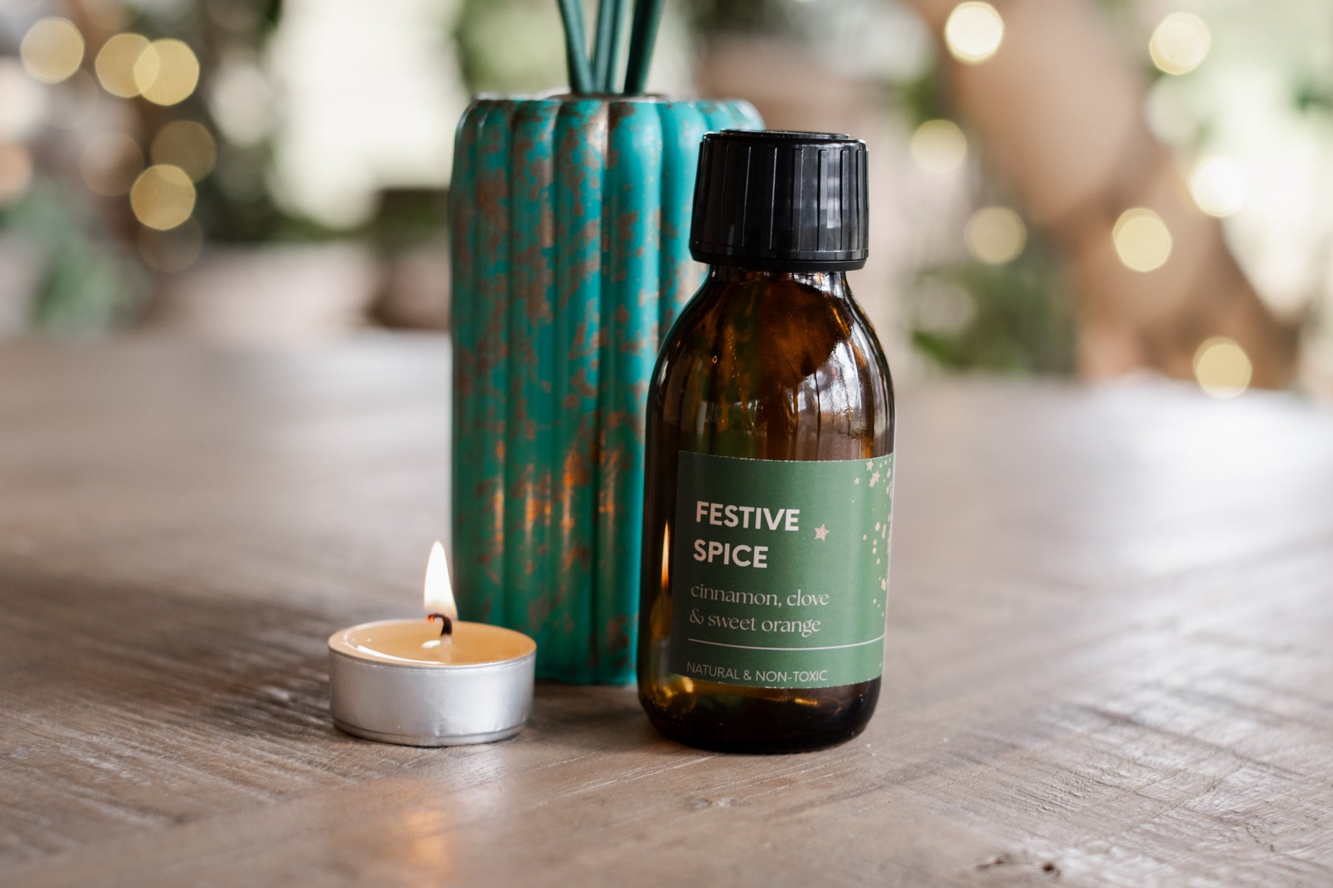 Festive Spice Reed Diffuser - Candle