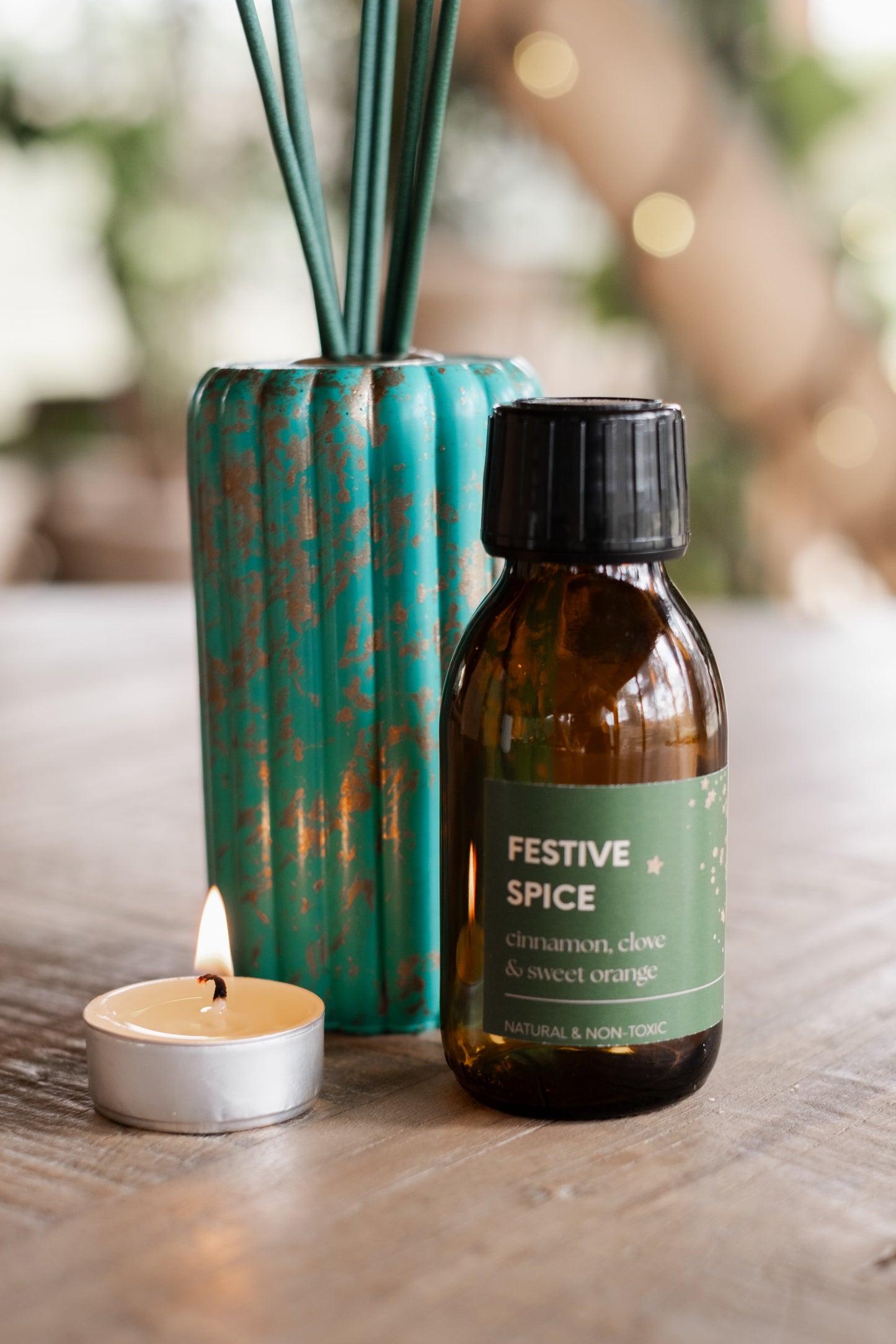 Festive Spice Reed Diffuser - Candle