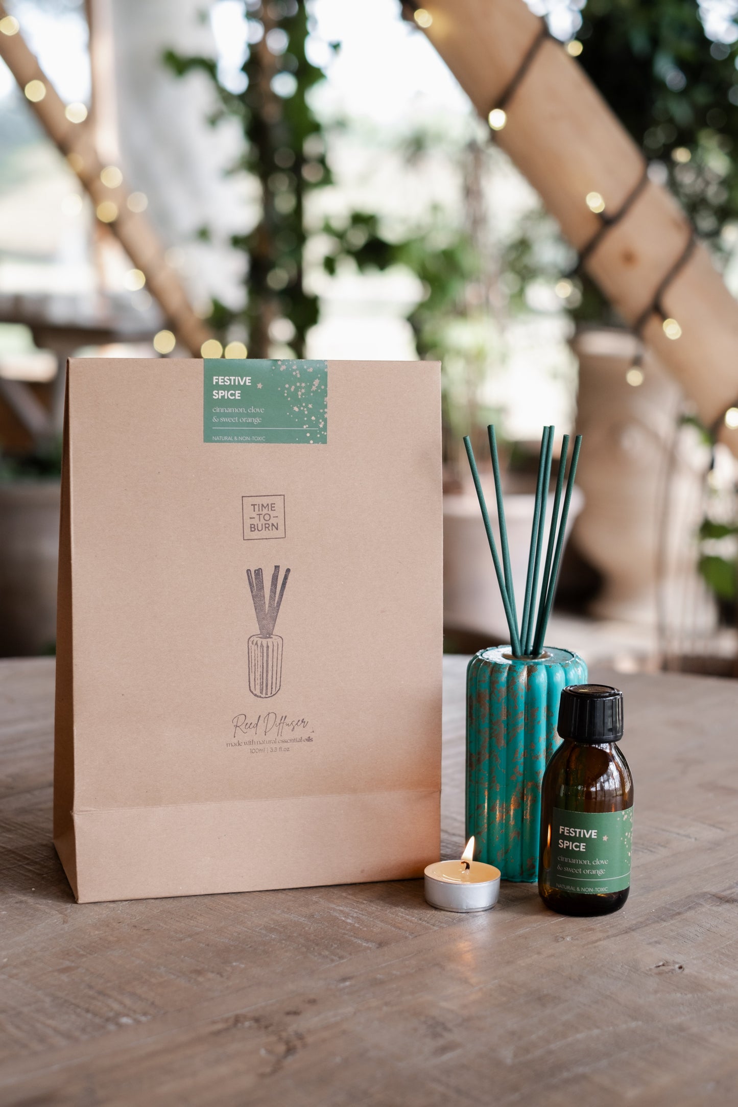 Festive Spice Reed Diffuser - Candle