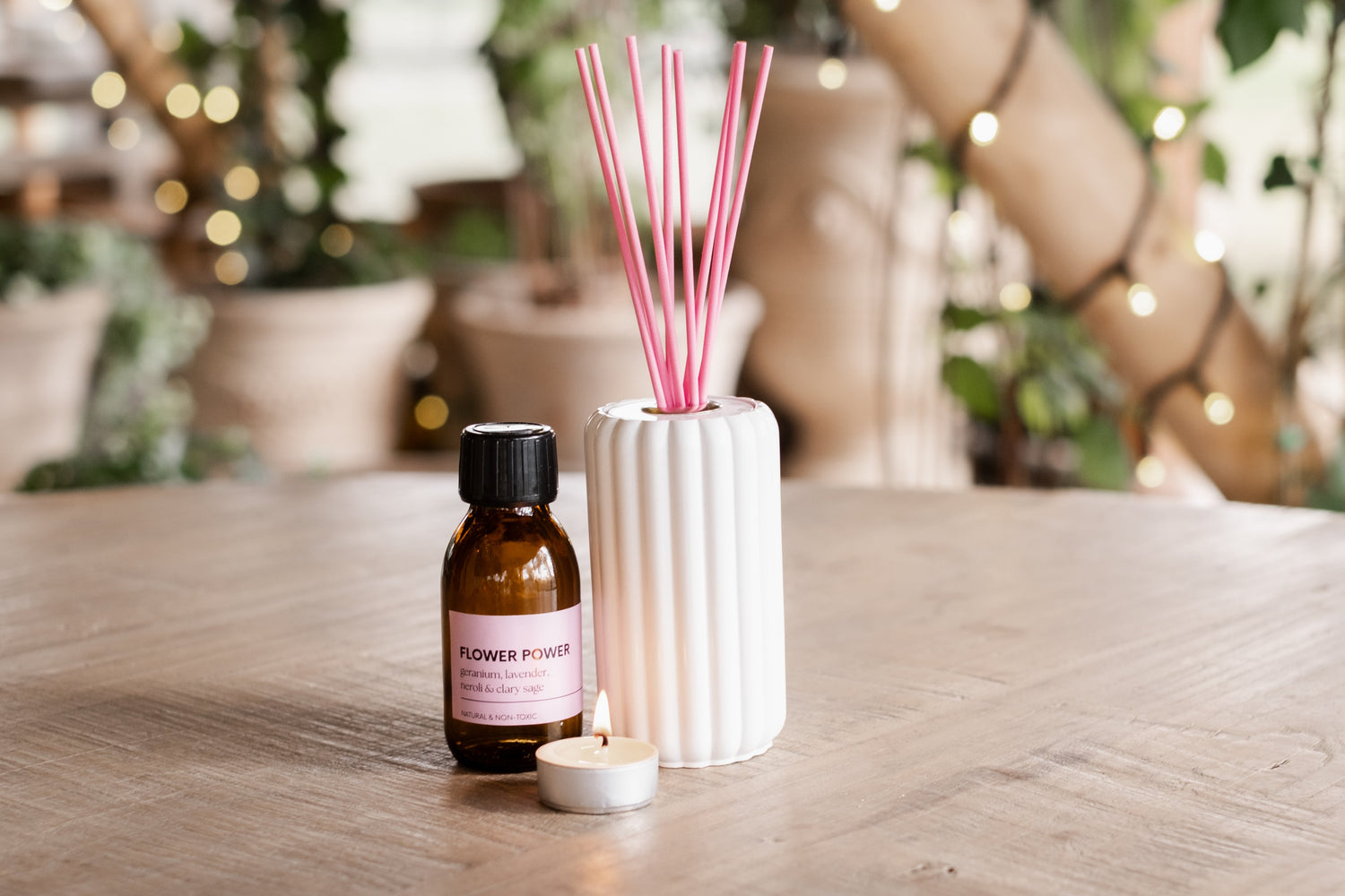 Flower Power Reed Diffuser - Clary Sage Lavender Geranium & Neroli - Diffuser