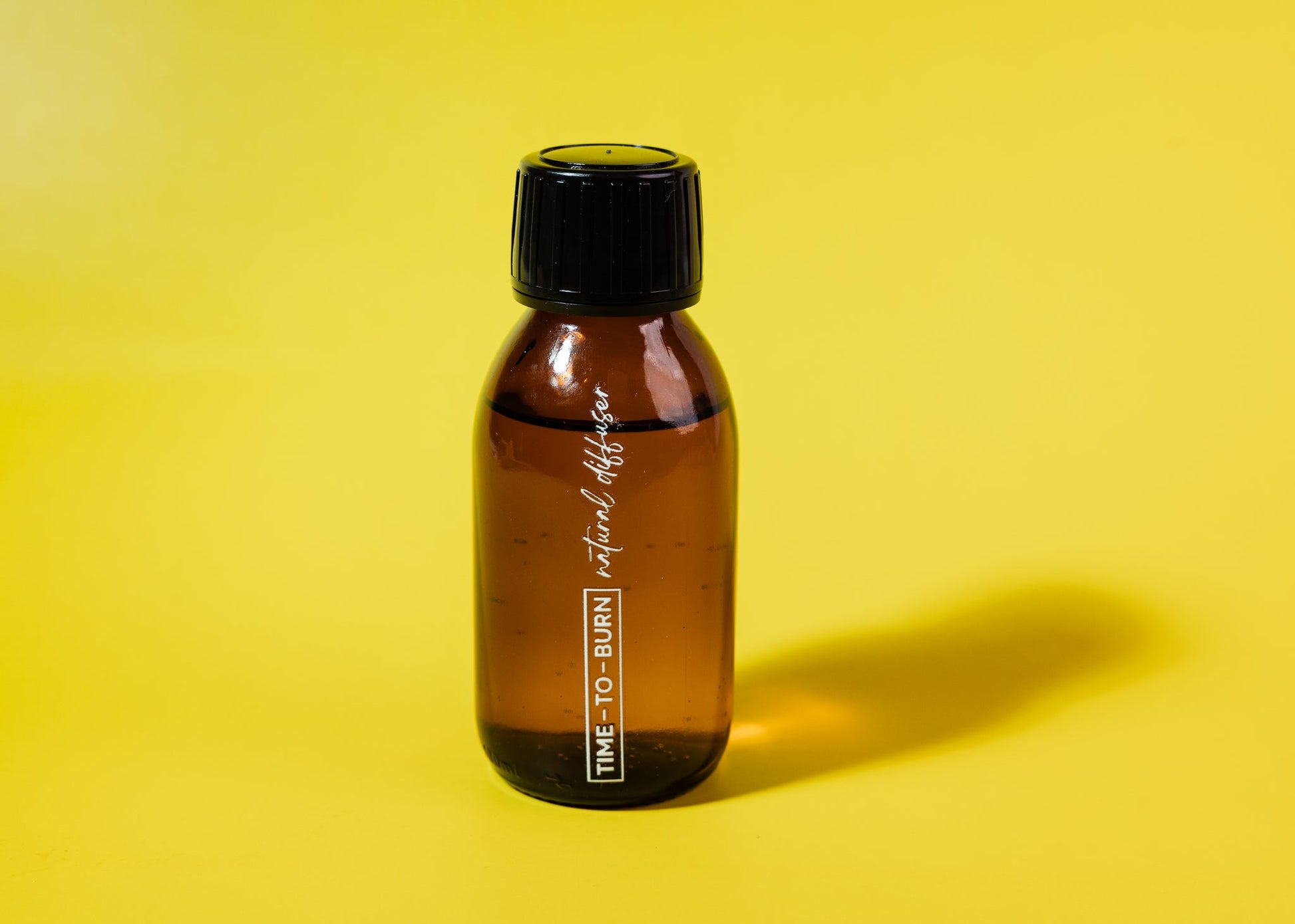 Golden Sanctuary: Reed Diffuser - Diffuser