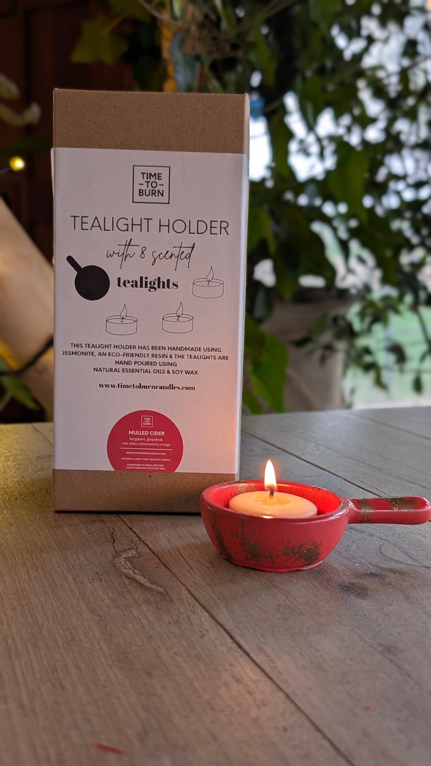 Red & Gold Tealight Holder