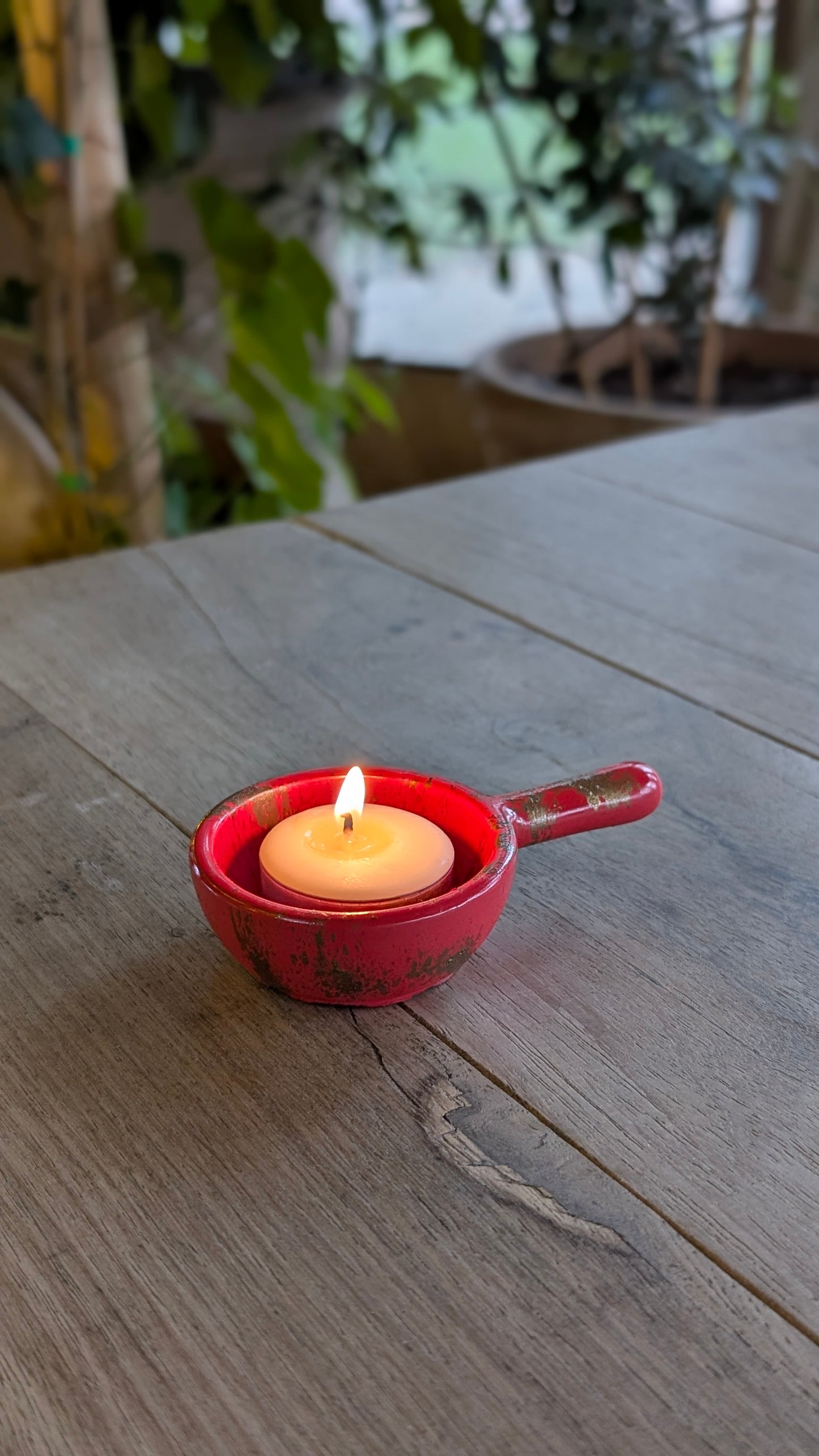 Red & Gold Tealight Holder