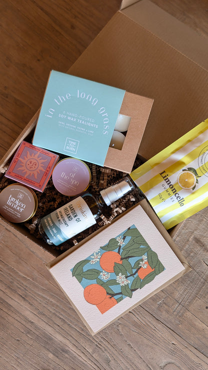 Sweet Sleep Gift Box: Lavender Pillow Spray, Tealights + More