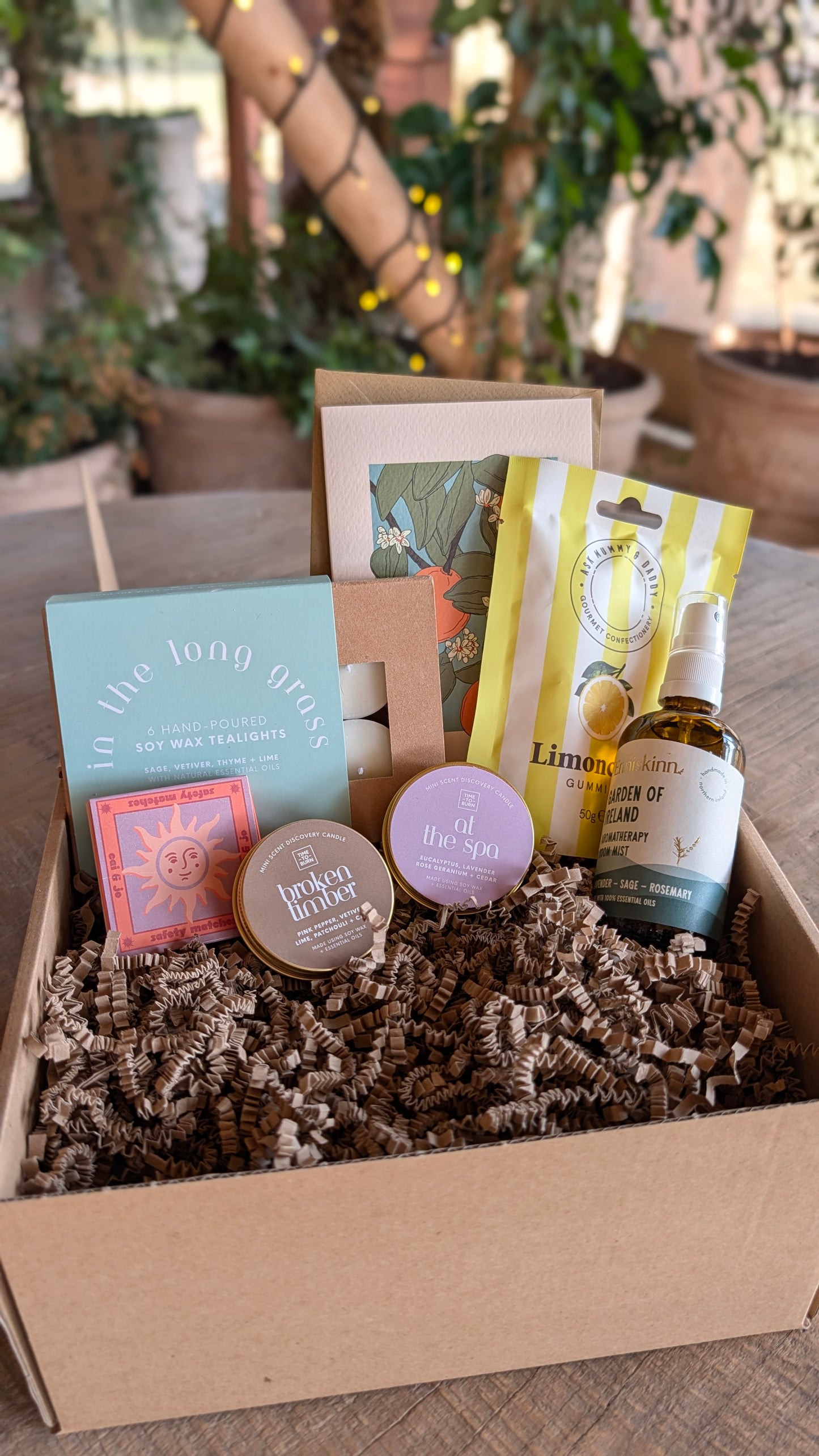 Sweet Sleep Gift Box: Lavender Pillow Spray, Tealights + More