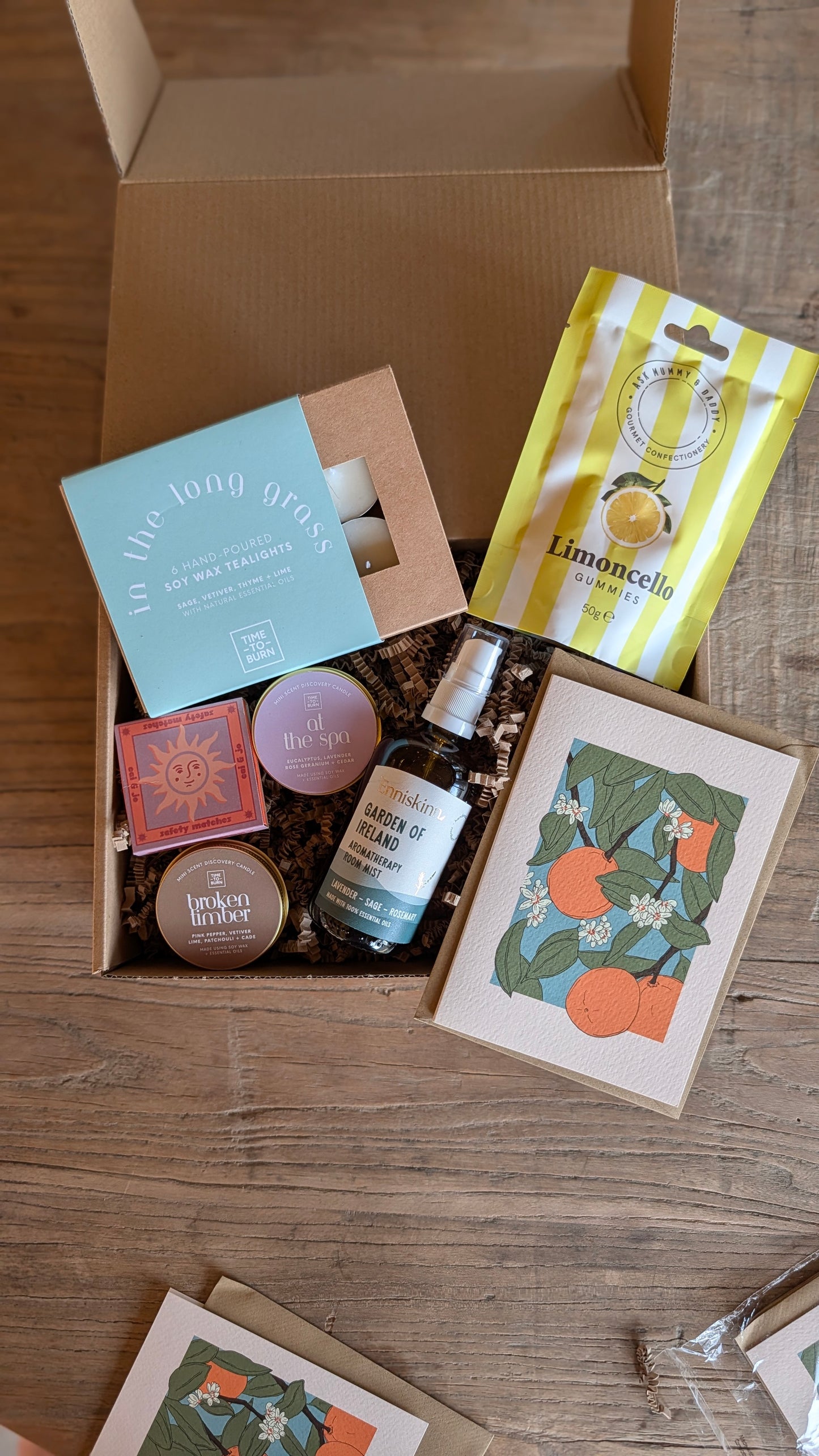 Sweet Sleep Gift Box: Lavender Pillow Spray, Tealights + More