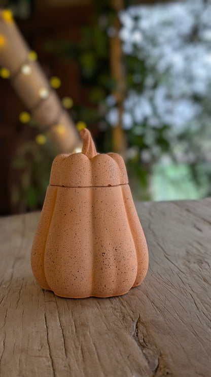 The Big Pumpkin | Cinnamon Clove & Nutmeg - Candle